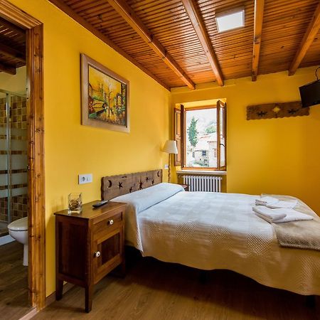Hostal Pena Santa Soto  ภายนอก รูปภาพ