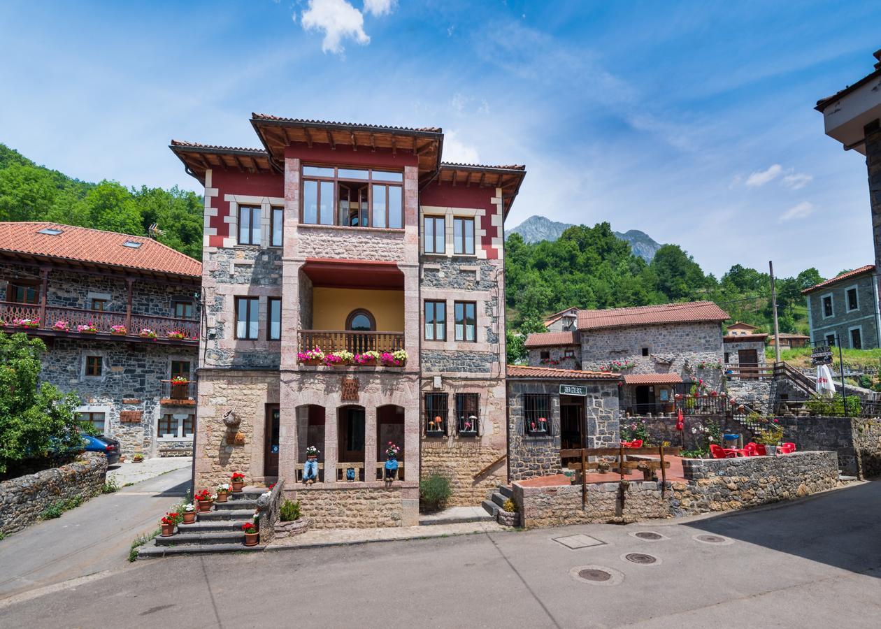 Hostal Pena Santa Soto  ภายนอก รูปภาพ