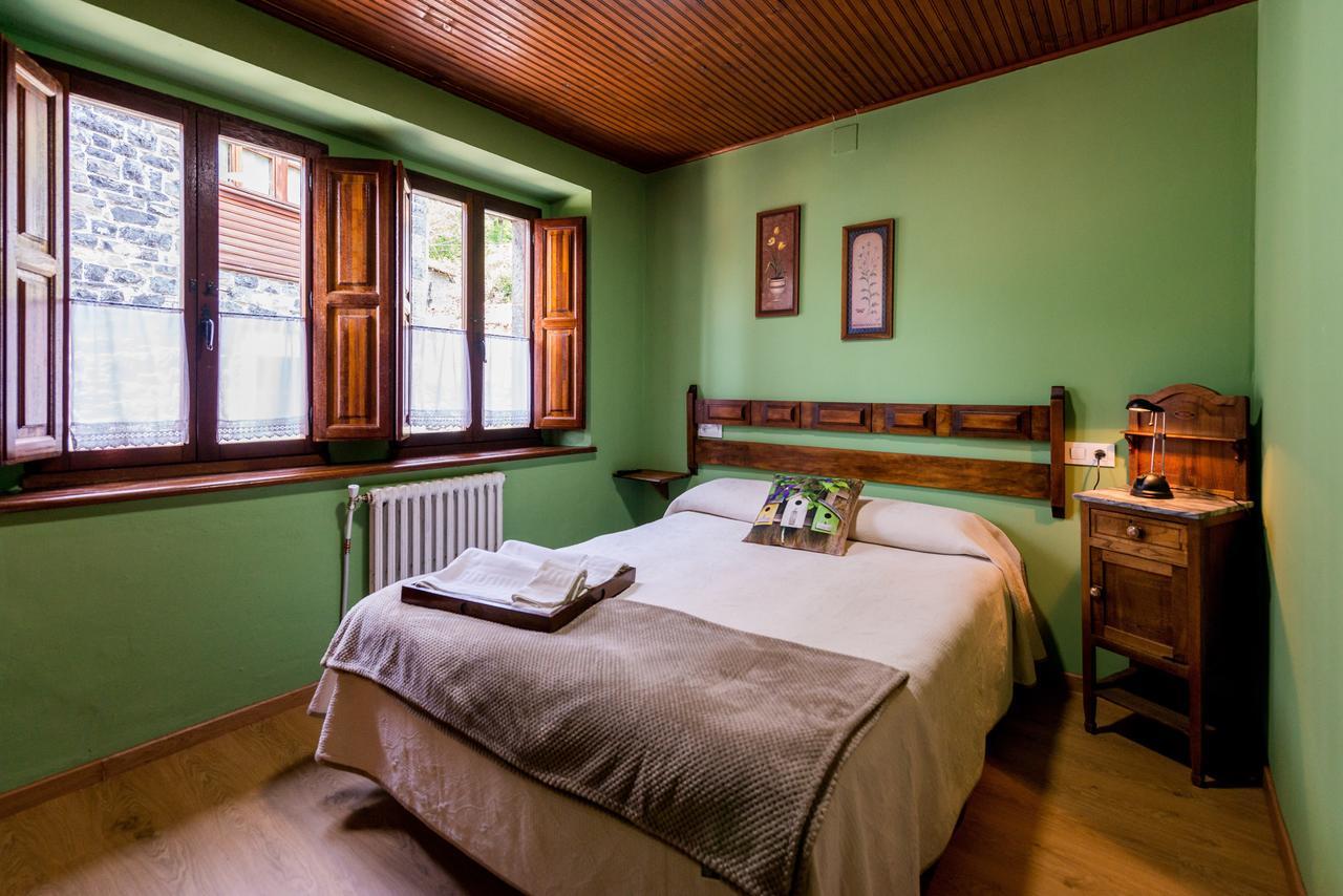 Hostal Pena Santa Soto  ภายนอก รูปภาพ