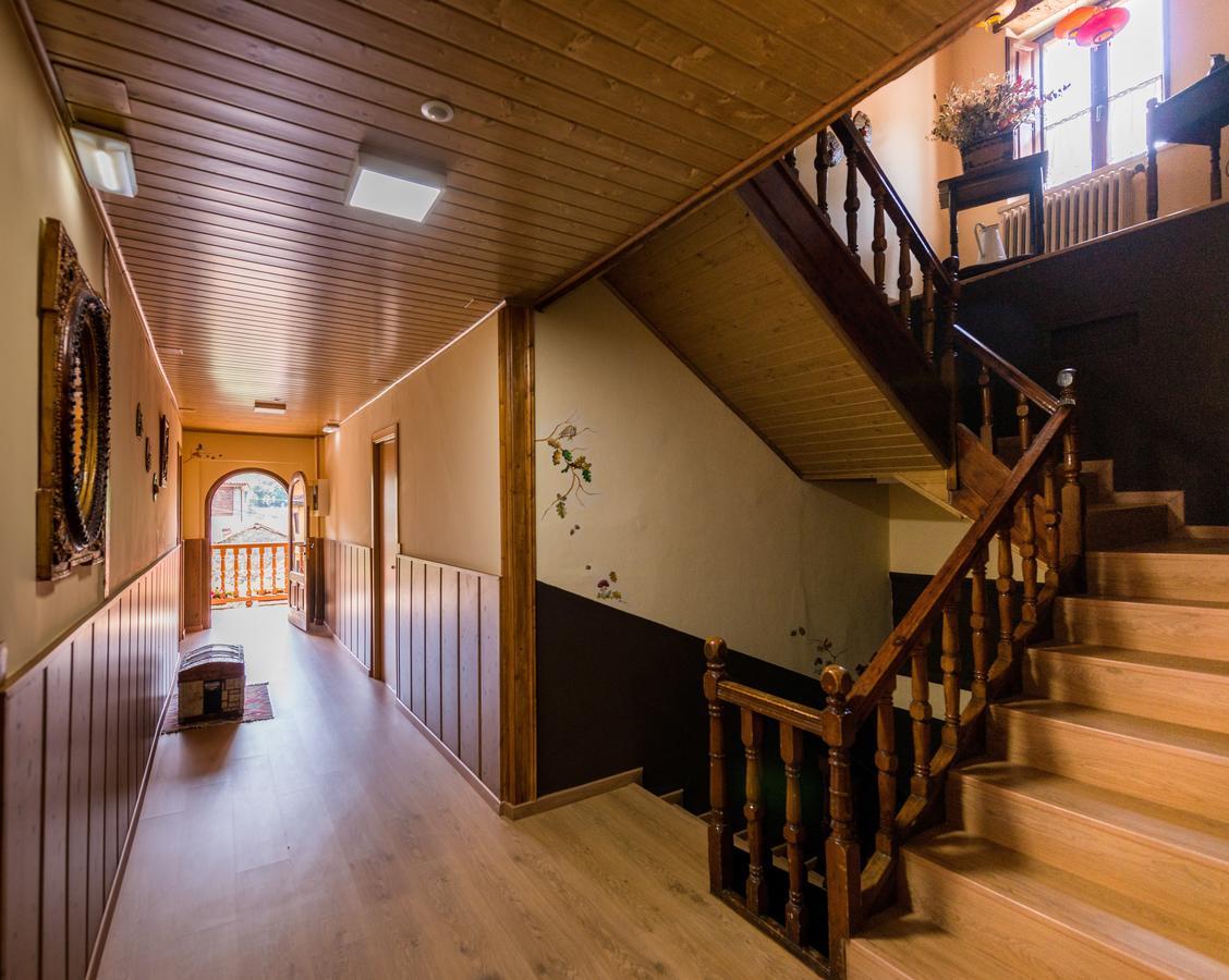 Hostal Pena Santa Soto  ภายนอก รูปภาพ