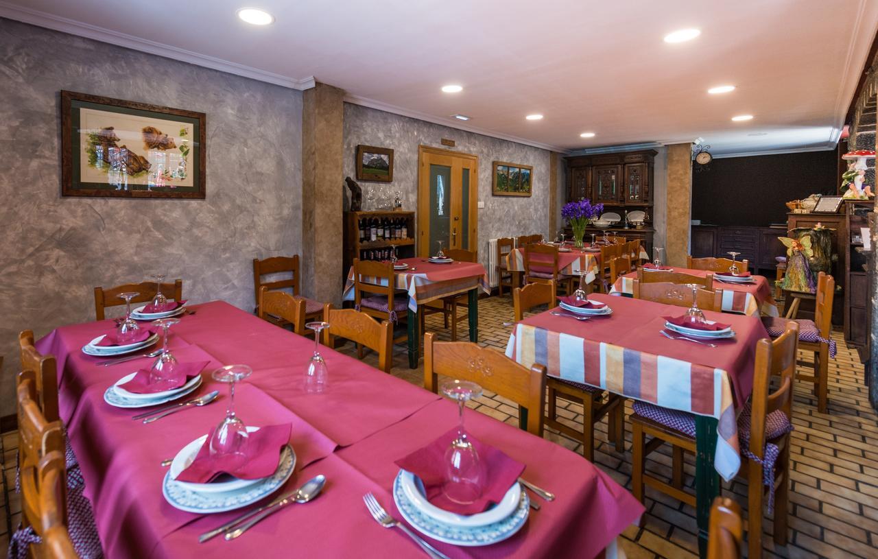 Hostal Pena Santa Soto  ภายนอก รูปภาพ